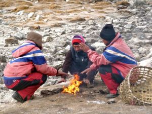 rick's sherpas warming fire