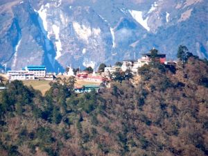 tangboche across canyon