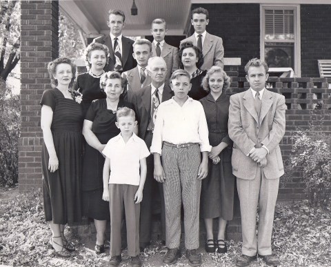 frame-family-late-december-1950-or-early-january-1951-2