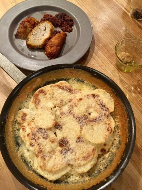 60887235070__605178B4-F002-4FDB-862D-39149C234D1A